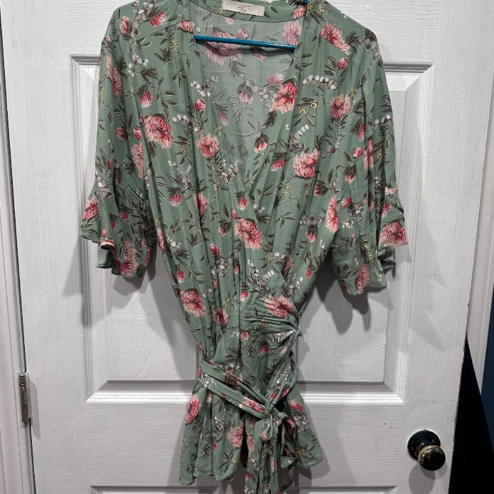 Loft Plus Light Green Peplum Wrap Top, Flowy Ruffled Sleeves